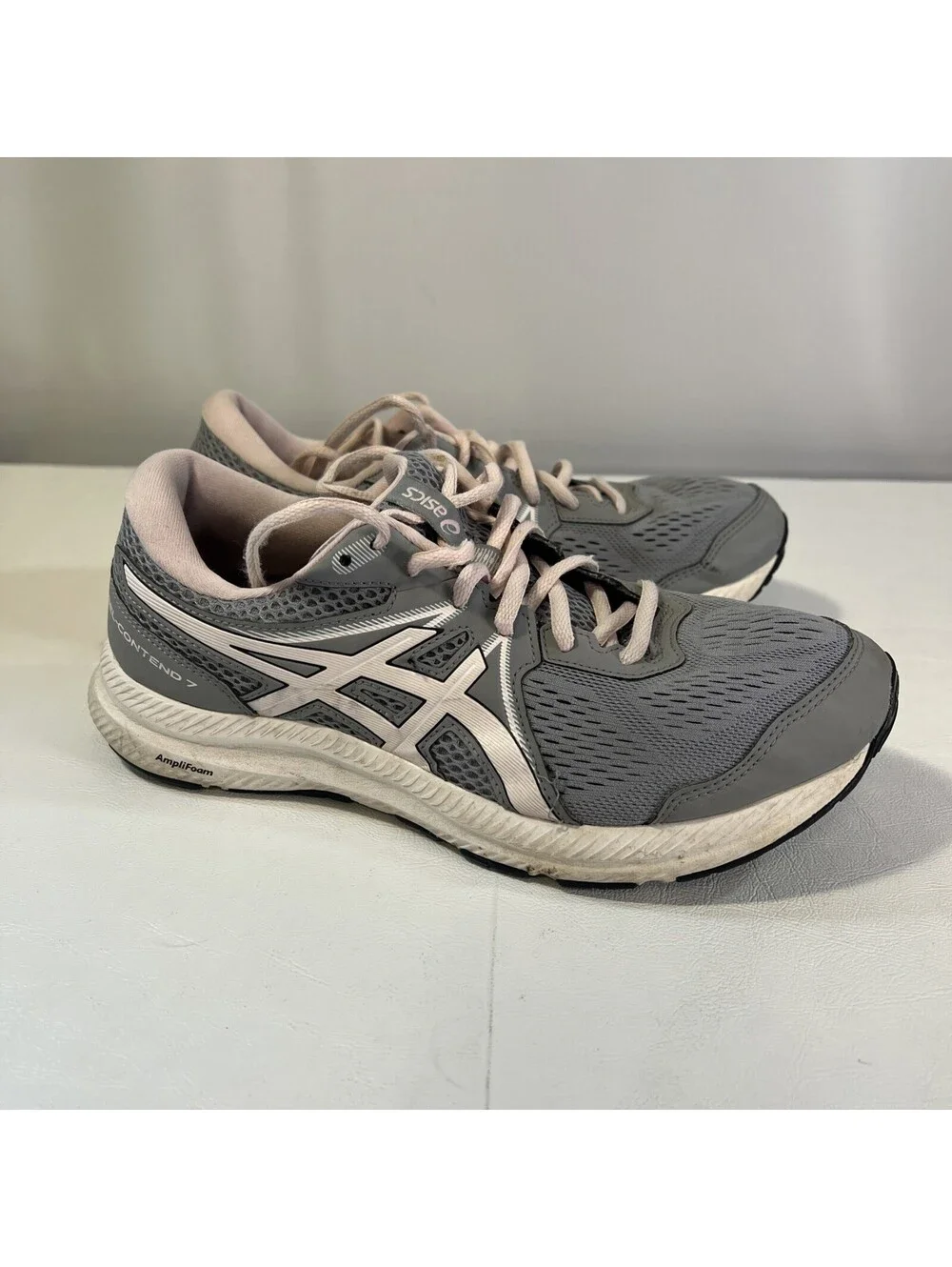 ASICS Wmn Sz 9.5 Gel Contend  Grey/Pink Running Athletic Shoes 1012A911 EUC